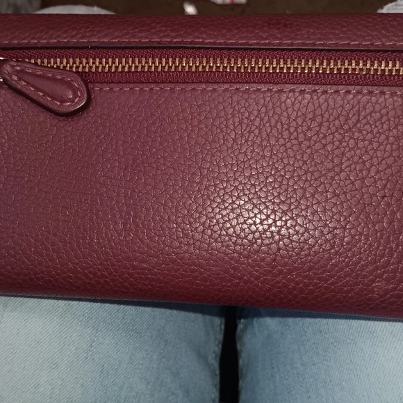 Maroon Coach Wallet - Picture 3 of 4